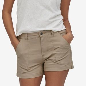 Patagonia Women’s Stand Up Shorts 3” in Khaki